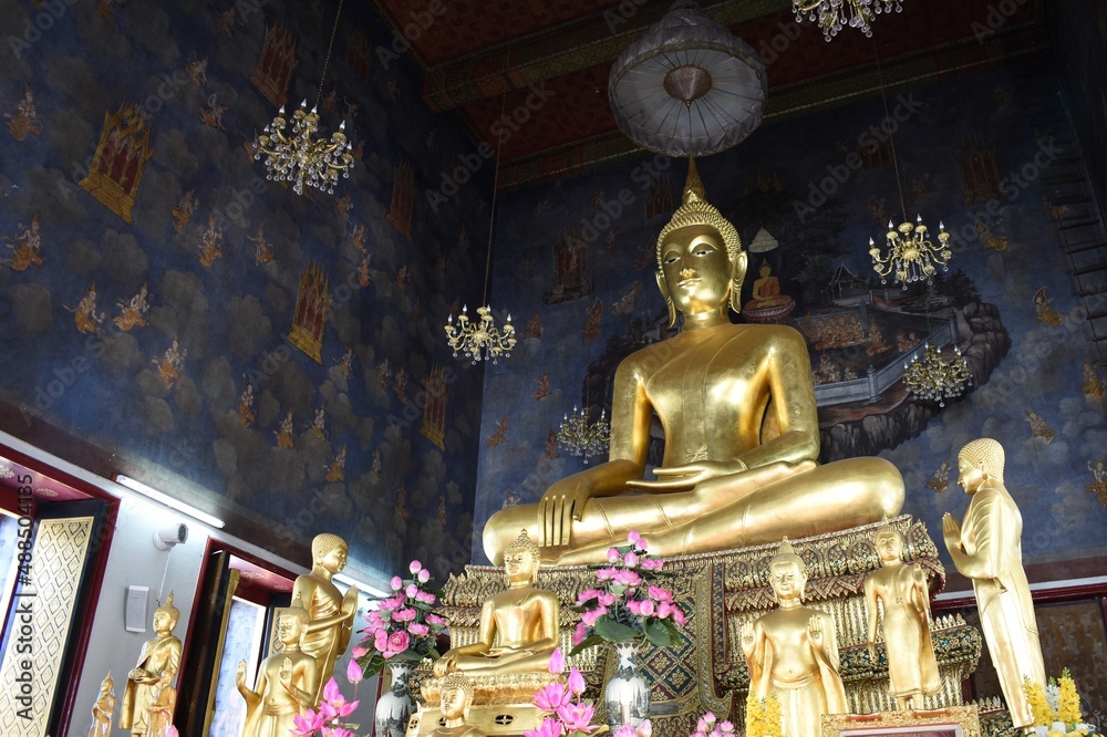 Phraphutthasettatammuni is Golden Buddha's statue inside the main chapel of Wat Ratchanatdaram in Bangkok, THAILAND.