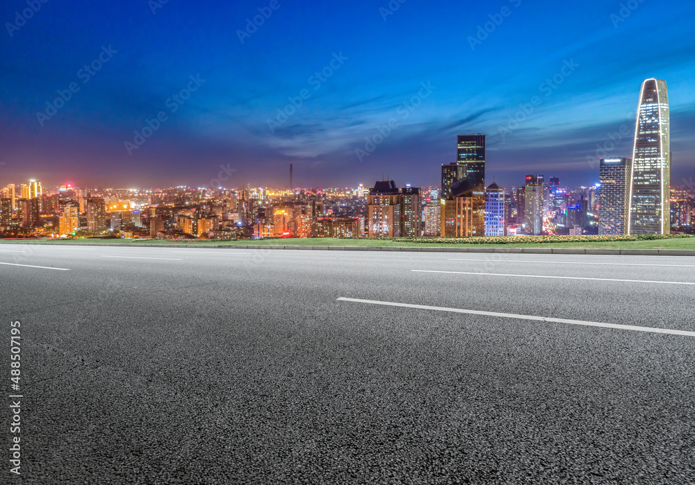 Naklejka premium Road and Chinese modern city buildings background
