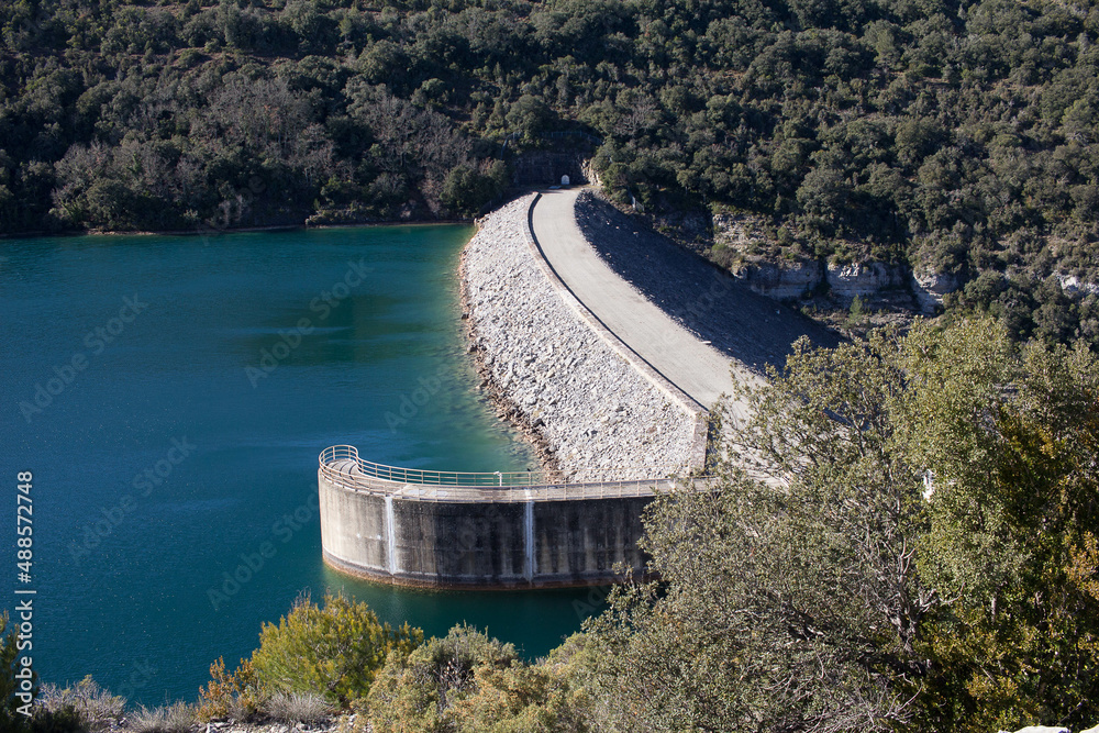 barrage hydrolique provencal