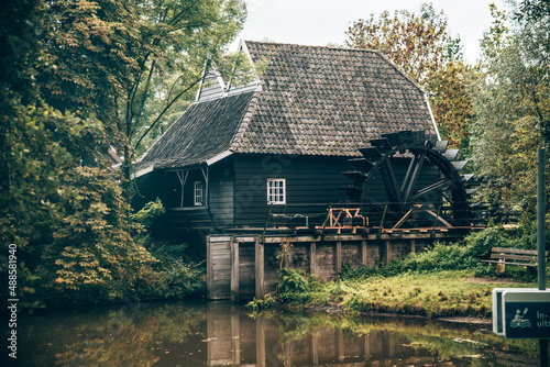 Fotografie old mill on the river Eindhoven