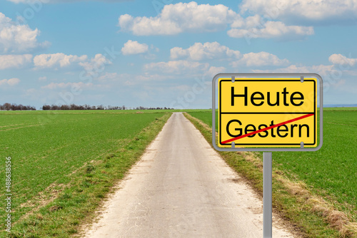 Wallpaper Mural Ortsschild - Heute - Gestern Torontodigital.ca