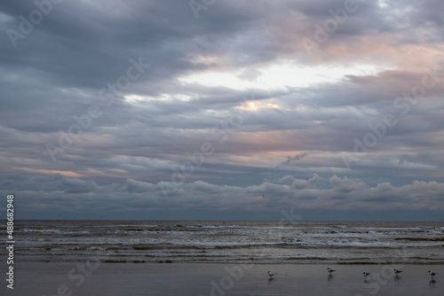 Fototapeta Naklejka Na Ścianę i Meble -  Ocean, beach and storm sky