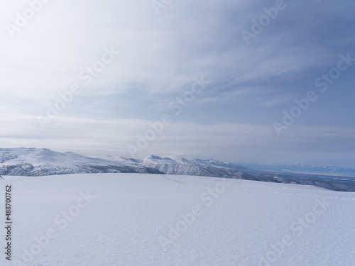 冬の十勝岳連峰 © 祥 水嶋