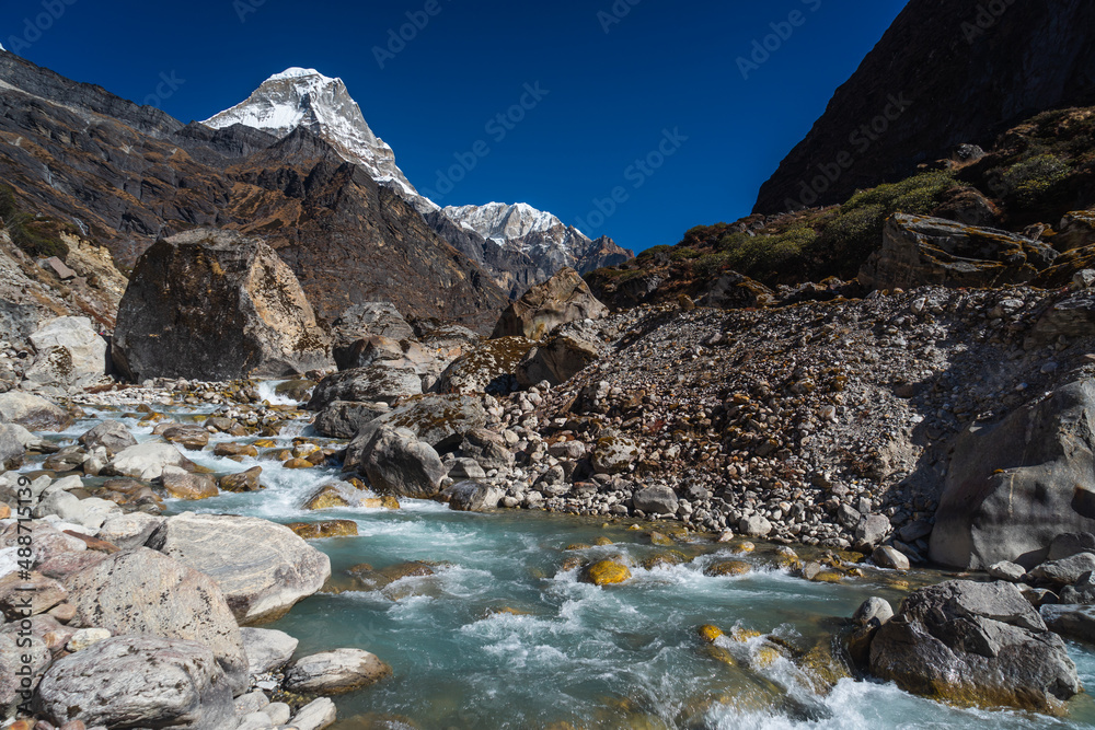 Obraz premium Kyashar peak or Peak 43 in Mera region, Himalaya mountains range in Nepal