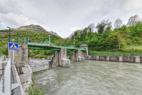 Spanien - Katalonien - Bossòst - Fluss Garonne - Wehr