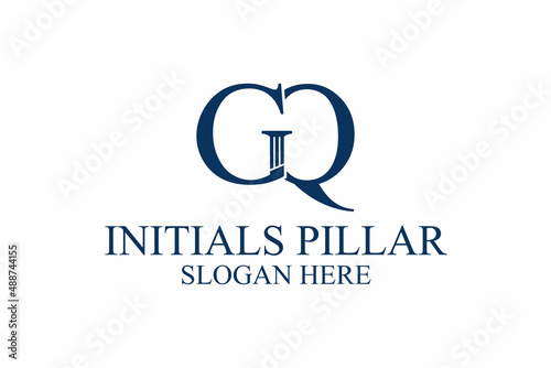 Obraz na płótnie legal pillar logo, initial letter g/q. premium vector w salonie