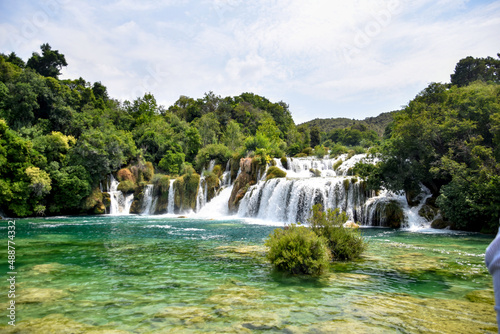 Le parc national de la Krka est situ   dans le Sud de la Croatie le long de la rivi  re Krka. Sa s  rie de 7 cascades fait de lui un itin  raire incontournable en Croatie.