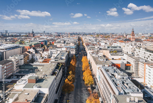 Obraz na płótnie Autumn aerial view on the street of Mannheim city, Baden-Württemberg, Germany w salonie