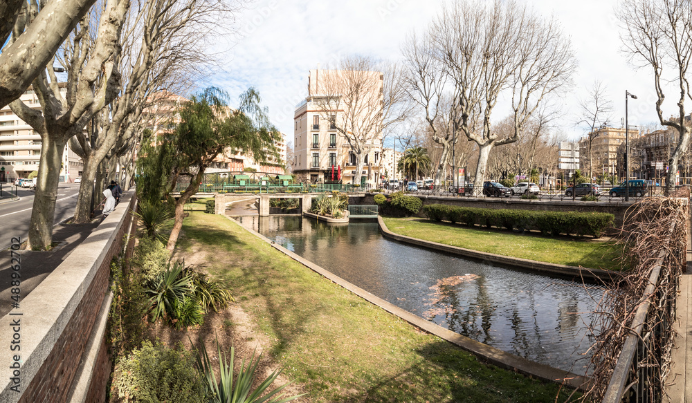 Les rives de la Bassa à Perpignan