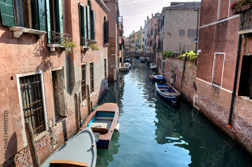 A Canal in Venice, Italy. © Carson Liu