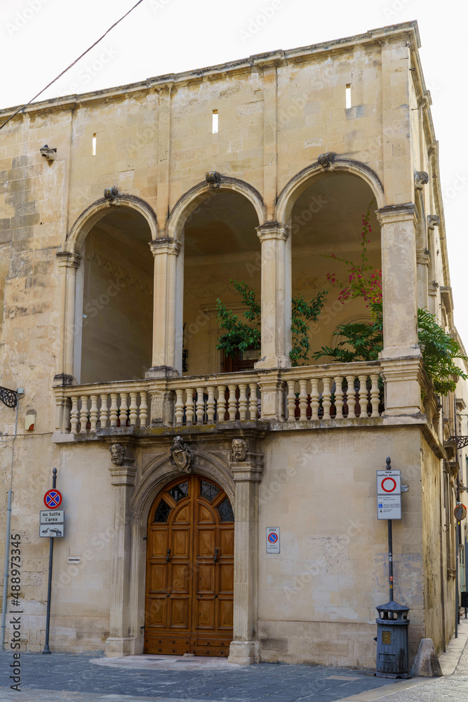 Lecce, Apulia, Italy: historic buildings