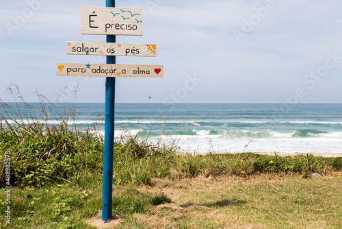 São Francisco do Sul, Santa Catarina, Brasil: Praia no litoral Catarinense 