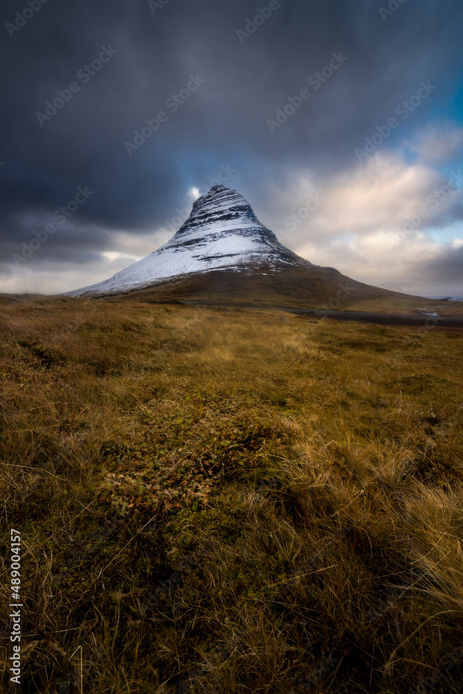 View of the Kirkjufell mountain in Grundarfjordur in the Snaefelsness Peninsula, Iceland