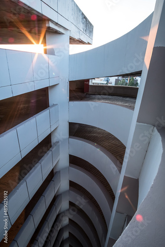 Perspective view of a circular car parking garage.
