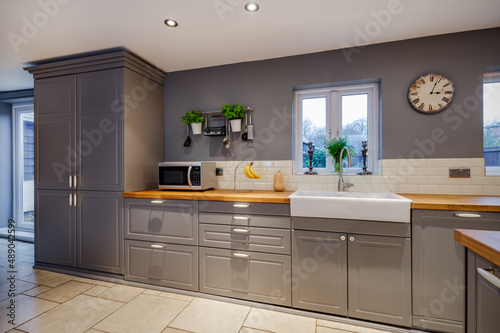 Top quality luxury traditional style kitchen