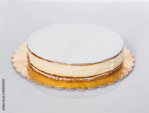 Torta alla crema