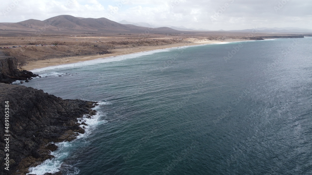 Windsurfers van life in Fuerteventura