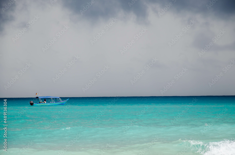 Obraz premium Perentian Island is located on the east coast of Malaysia, Terengganu with grates dive spots and beaches. Reachable from the Kak Ani Jetty.