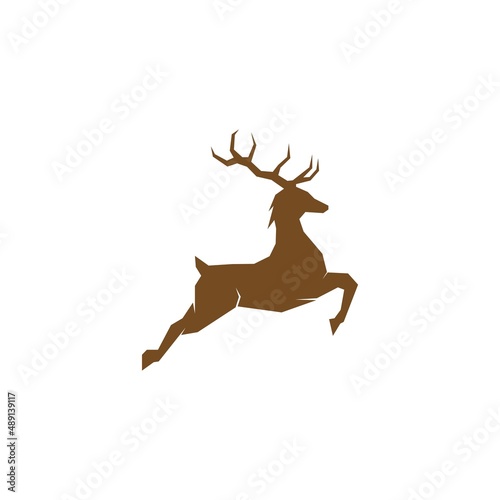 Deer icon logo design illustration template