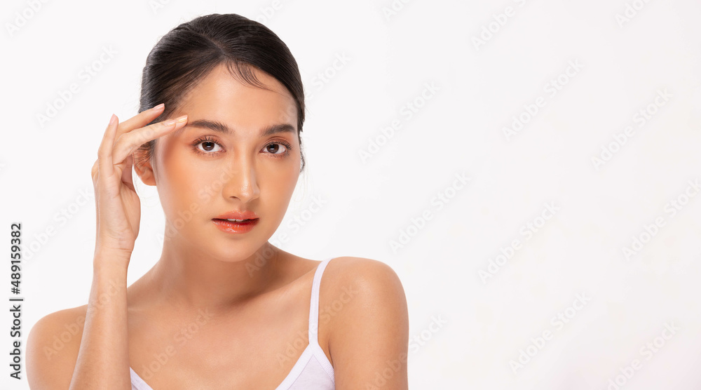 Beauty asian women portrait face with natural skin and skin care healthy hair and skin close up face beauty portrait.Beauty Concept. Beauty asian women portrait face with natural skin and skin care healthy hair and skin close up face beauty portrait.Beauty Concept.