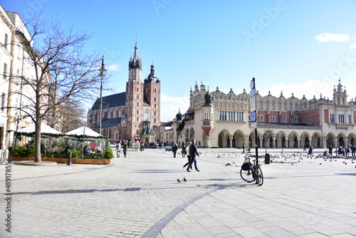 Kraków, zabytkowe centrum miasta, rynek, Polska,  Małopolska #489178556