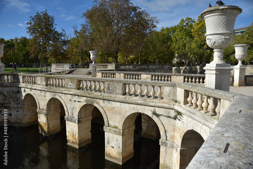 Jardin de la Fontaine à Nîmes. France