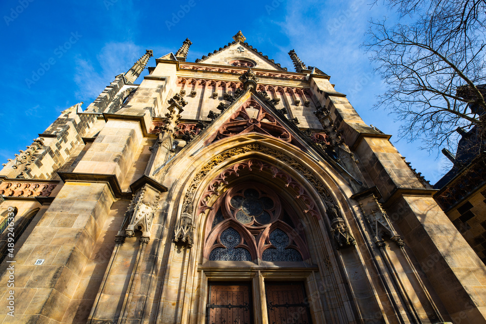 Thomaschurch in Leipzig, historic building, sightseeing tour, travel, thomas church