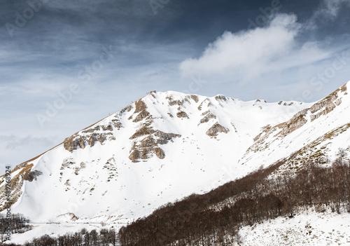 le vette del terminillo e dei monti reatini innevate
terminillo, terminilletto e terminilluccio photo