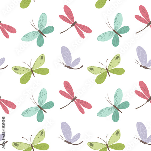 Butterflies seamless pattern, cute and colorful insects. Vector illustration.