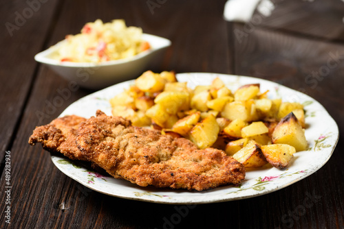Chicken breast cutlet with roasted potatoes