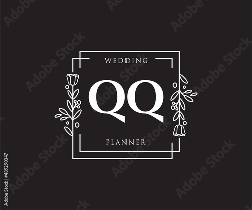Initial QQ feminine logo. Usable for Nature, Salon, Spa, Cosmetic and Beauty Logos. Flat Vector Logo Design Template Element.