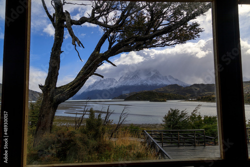 Ventana con vista al Glaciar Grey  Torres del Paine