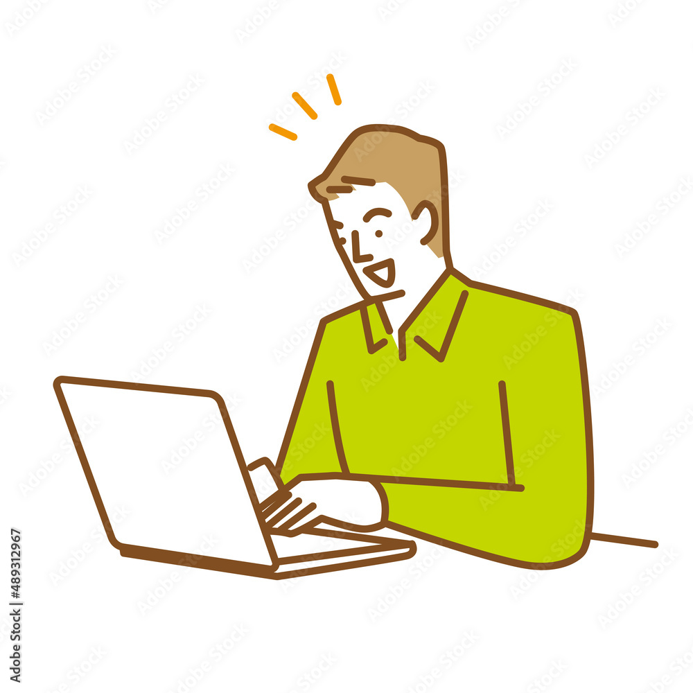 笑顔でパソコン作業をする若い男性 笑顔でパソコン作業をする若い男性