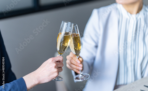 シャンパン ・乾杯