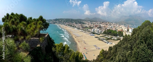 Cuadro en lienzo Spiaggia di Gaeta