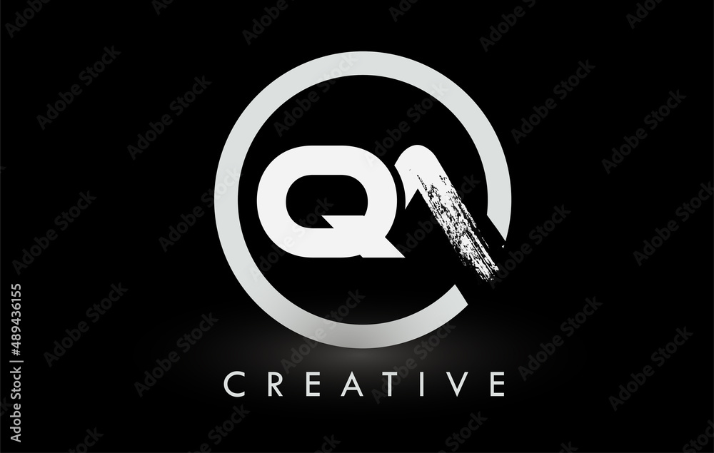 Obraz premium White QA Brush Letter Logo Design. Creative Brushed Letters Icon Logo.