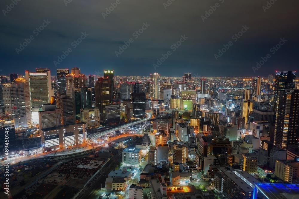 大阪梅田の空中庭園から見える夜景
