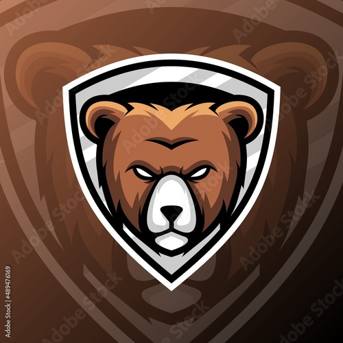 vector graphics illustration of a bear in esport logo style. perfect for game team or product logo