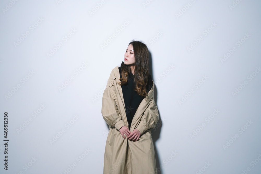 クールな女性ポートレート クールな女性ポートレート