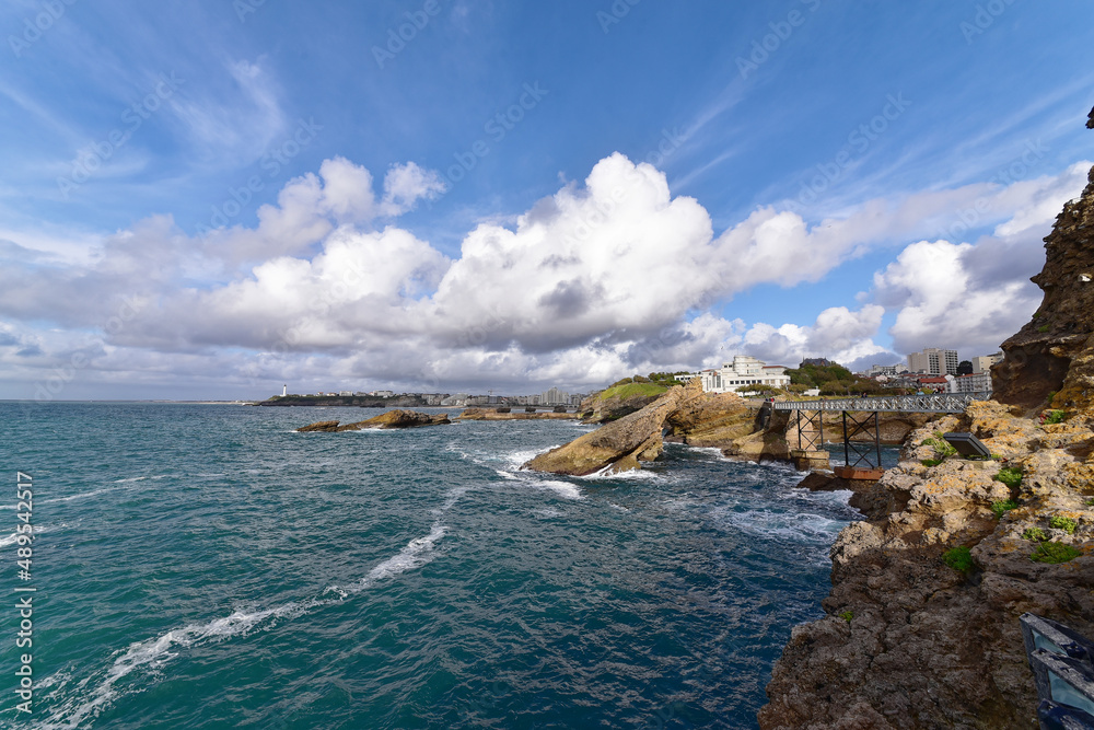Obraz premium Frankreich - Biarritz Küste am alten Hafenstrand