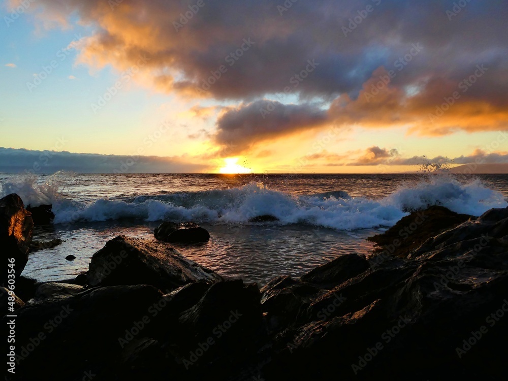 Waveline, Maui, by Gary Robilotta