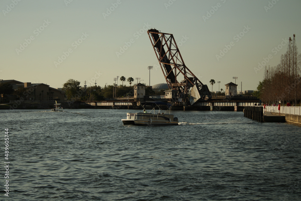 Boat on the water in Channelside Tampa near the riverwalk