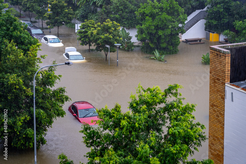 Fotografia Roads flooded and cars under water after the heavy rain in West End, Brisbane, A