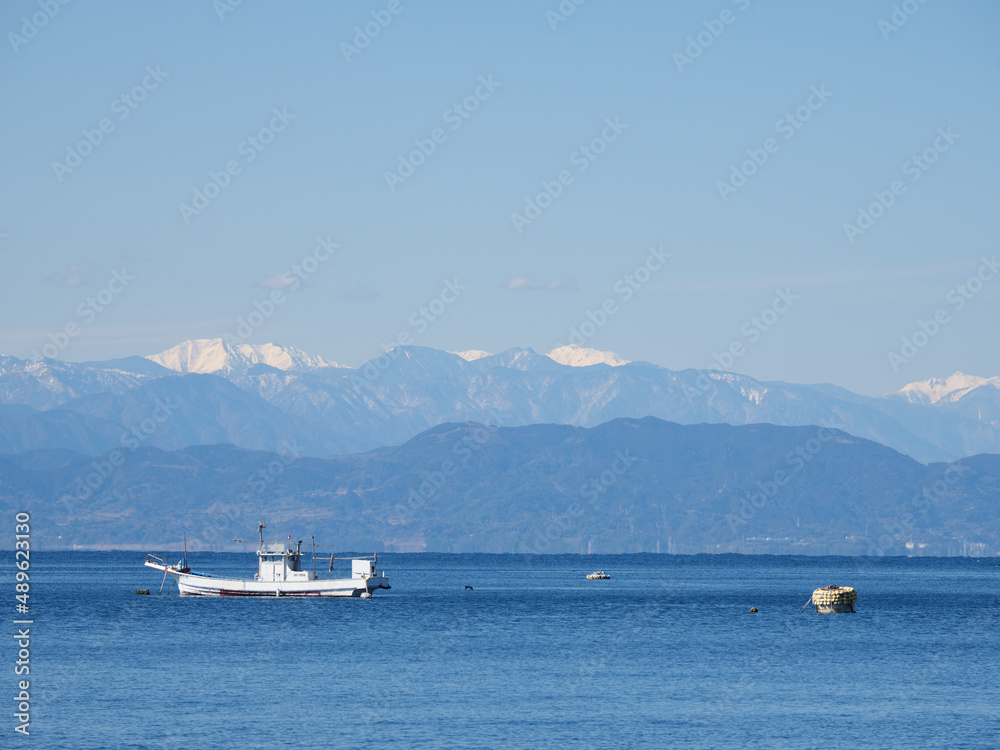 南アルプスが見える静岡県沼津市戸田の風景