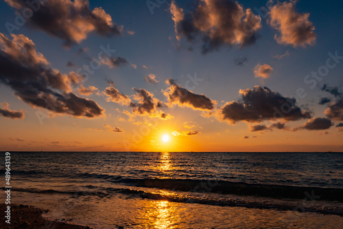 残波岬の夕浜