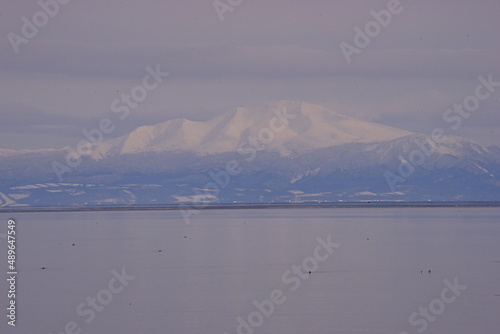 日本 北海道 網走 流氷 知床連山 photo