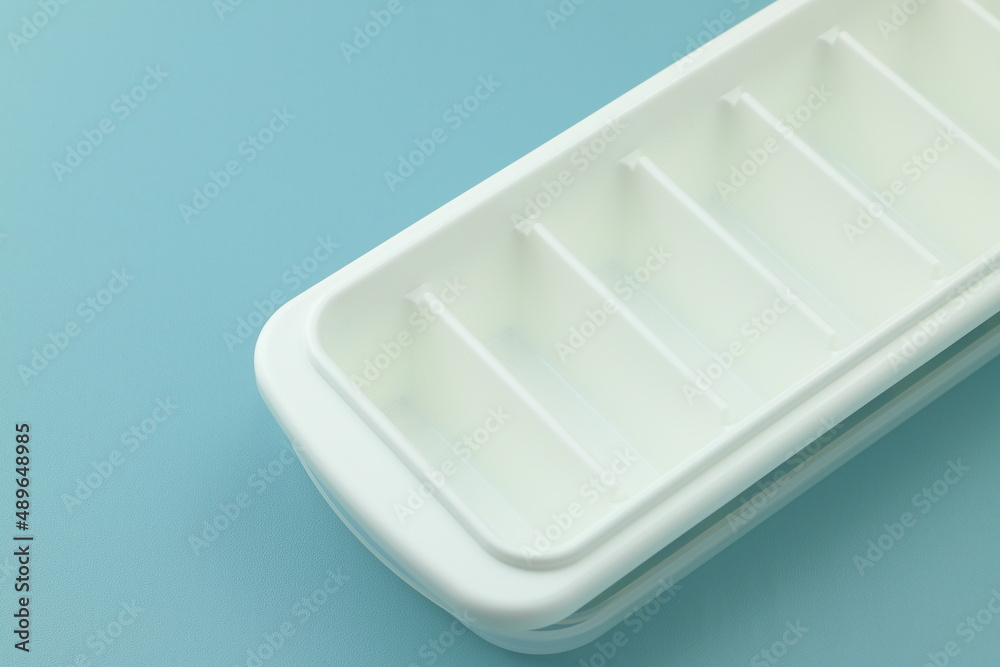 水筒用にスリムタイプの氷が作れる製氷皿 水筒用にスリムタイプの氷が作れる製氷皿