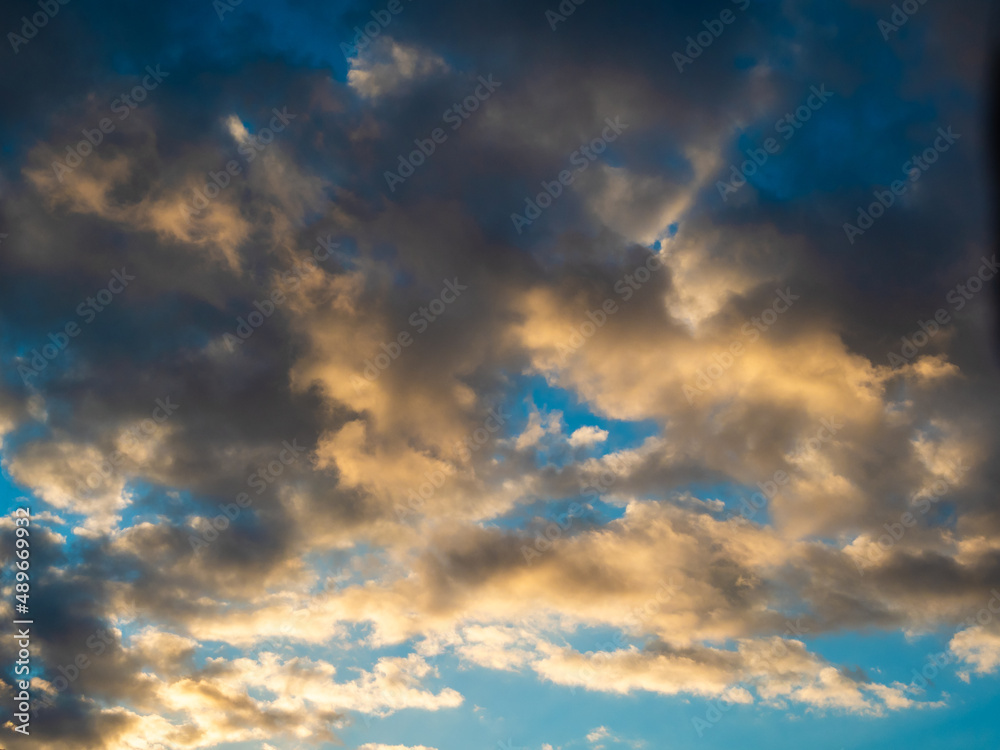 Fototapeta premium Dramatic sky at sunset. Beautiful sky
