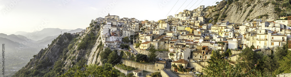 Fototapeta premium Panorama view of a mountaintop village