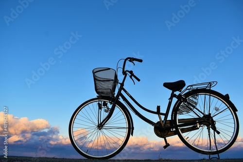 自転車、三重県、日本の観光、絶景、志摩市観光、海岸、夕日、海辺、海水浴